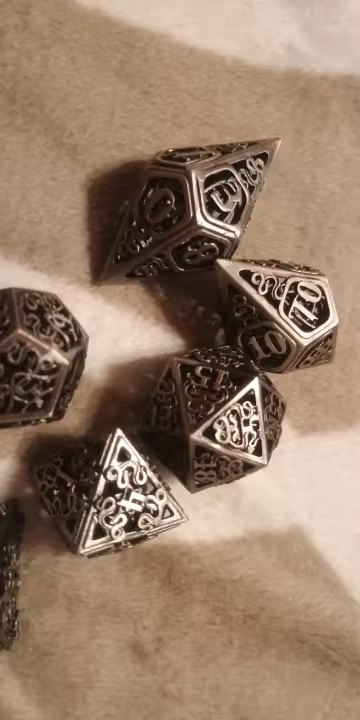 Review photo of Eternal Snake Metal DND Dice 7 Set